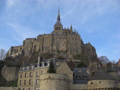 パリでクリスマスイルミネーション3(モンサンミッシェル)