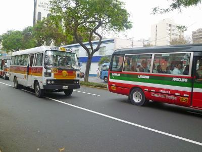 ペルー１　リマ空港、リマの街並み１