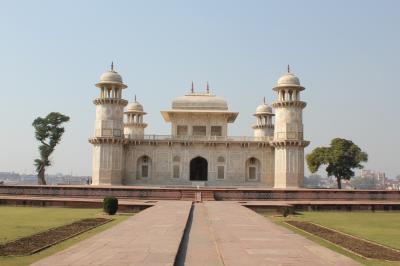 インド北部の旅～アーグラー　イティマド・ウッダウラー廟