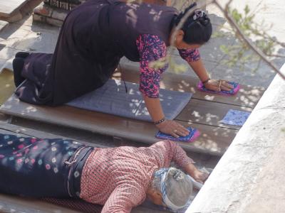 ネパール（の一部）見聞録⑦　ボダナート、スワヤンブナート　仏陀の目に見透かされる一日