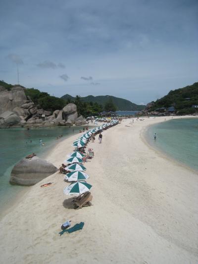 喧騒の都と静寂の小島　（25）　タイ湾で一番美しいビーチがある島　②