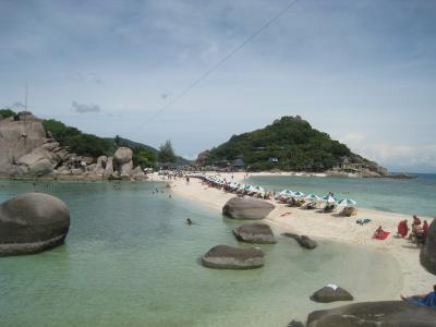 喧騒の都と静寂の小島　（25）　タイ湾で一番美しいビーチがある島　③