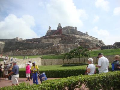 黄金のコロンビア周遊の旅・・・カルタヘナのサンフェリペ城塞の散策