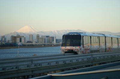 羽田国際線ターミナルから富士山を見ることに。