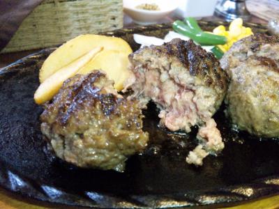 炭焼和牛ハンバーグ＆炭焼ステーキ PAUHANA 小阪店