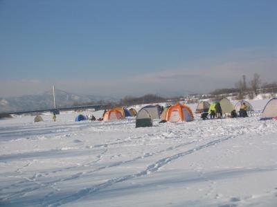 道央釣りの旅-2011-/シーズン２回目の氷上ワカサギ釣り