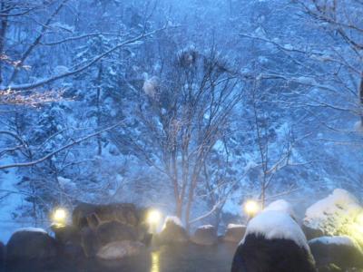 秘境の雪景色　湯西川温泉　Ｖｏｌ５（第２日目　朝）　伴久ホテルの雪見朝風呂と朝食♪