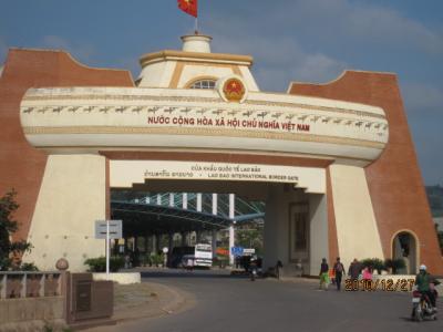 アジアハイウェイの源流を訪ねて（２１)ベトナム「フエ」へ。 