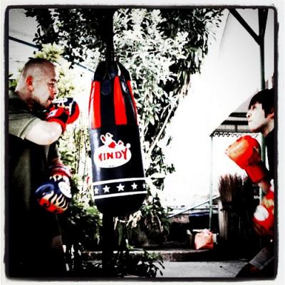 タイでムエタイのスパーリングを見学するつもりが。