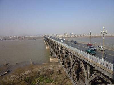 弾丸中国1012②　　「ＤＬマイレージ旅で長江大橋」　　　～南京～