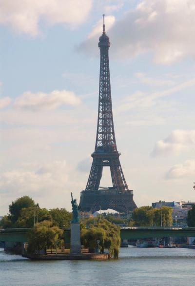 グルネル橋　　LE PONT DE GRENELLE  (３３橋巡りの３２） 