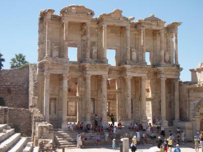 【トルコ見所９日間でめぐる旅】エフェスで古代ギリシャに思いをはせる