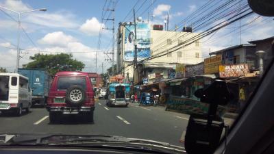 家族でマニラでびゅうです。