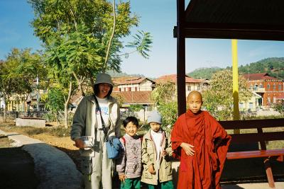 ０２年ミャンマー（２）