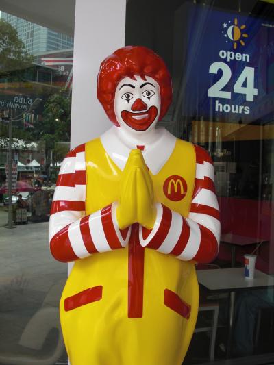 バンコクへ逃避!