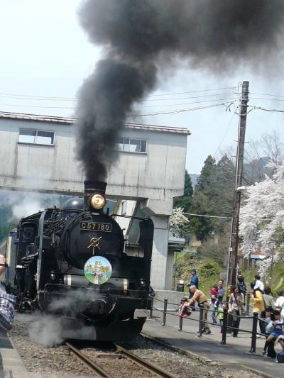 2010 MAY 森と水とロマンの鉄道 SLばんえつ物語 （下）津川駅　　