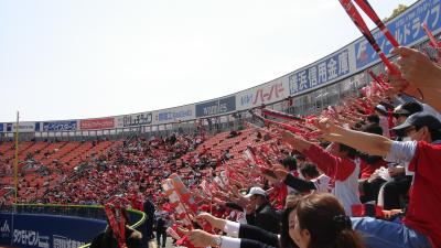 プロ野球観戦　横浜-広島　「丸ＨＲで勝利」