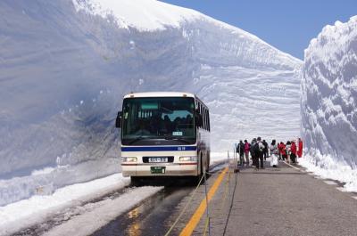 ［11］立山「雪の大谷」