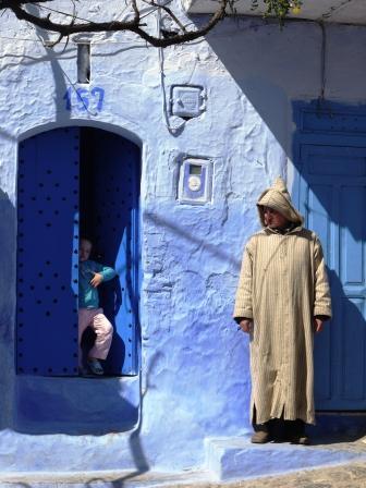 モロッコ・シャウエン：おとぎの世界で魔法使いに出会う