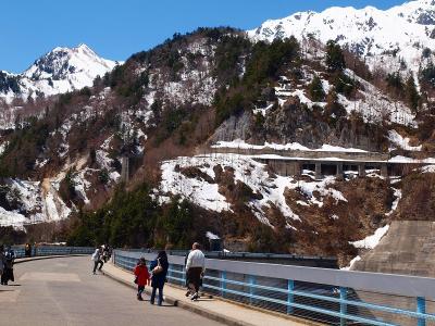 ２０１１　連休の旅ー２　　快晴　黒部湖