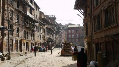 カトマンドゥ盆地　世界遺産巡り（３）　バクタプル（Bhaktapur)