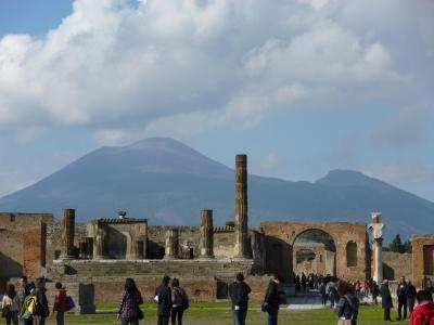 熟女3人欲張りイタリア８日間　①　２０１１．２