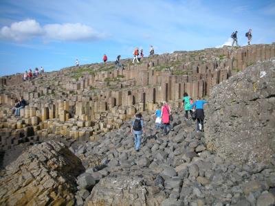 ジャイアンツ・コーズウェイ_Giant's Causeway　フィン・マックールの巨人伝説！ヨーロッパ屈指の『柱状節理』の奇岩奇景