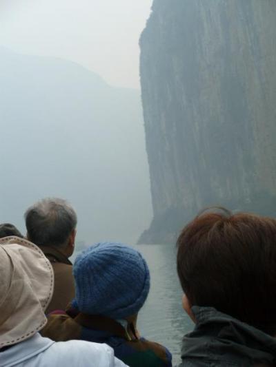 長江春酣【026】三峡に入り春の風が頬を優しく撫でる