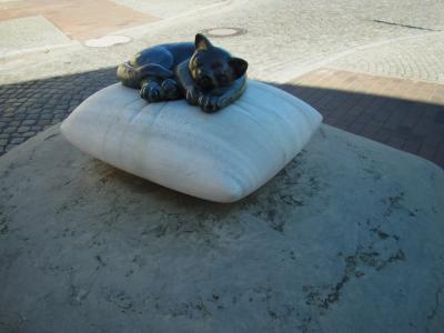 めくるメク。 その2、変な名前です(笑)~マルヒーン&テーテロー