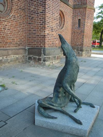 めくるメク。 その6、外はがっちり、中は~ノイブランデンブルク