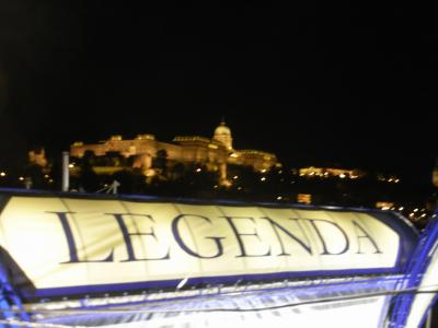 ハンガリー　ブダペストのドナウ　ナイトクルーズは大人の香り