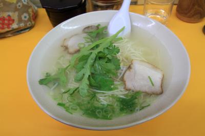 ○ 天神橋筋商店街のあっさり塩ラーメン　「揚子江ラーメン 天味」