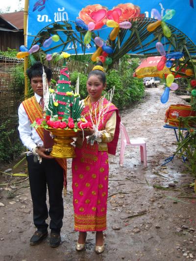 中国インドネシア縦断旅《１０》　ムアンシン　タイヌア族の結婚式