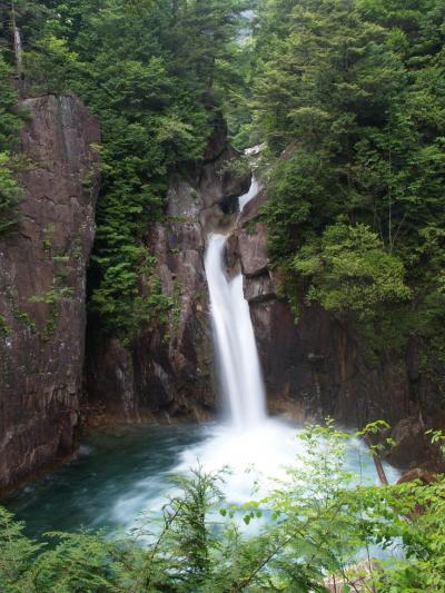 初夏の木曽路（２）　滝メグラーが行く１２１　滝コミュオフ会　柿其渓谷と牛ヶ滝