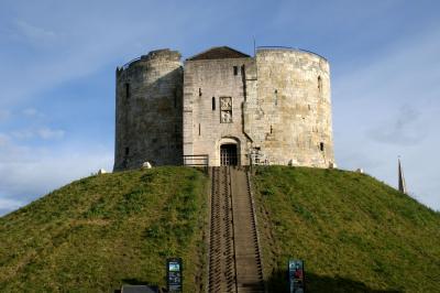 イギリス、てんこ盛りの旅その6  ヨーク城