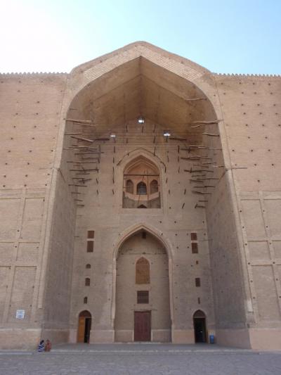 中央アジアのメッカ、テュルキスタンのマザール廟