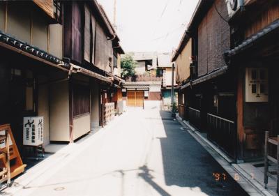 京都の街歩き　会社の社員家族旅行