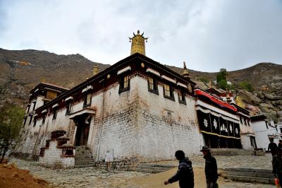 チベット、ラサへ　 ８ セラ寺