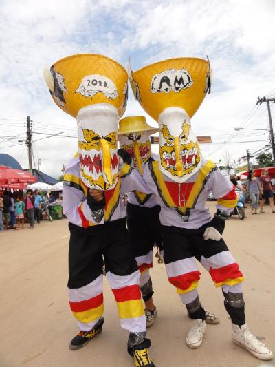 楽しみにしていたピー・タ・コーンのお祭り♪