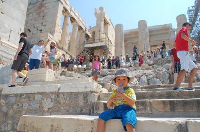 ギリシャの島 2歳子連れ旅(1) アテネでパルテノン神殿を見てみる