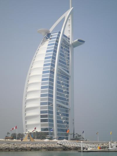 ドバイでプチセレブ体験を！！