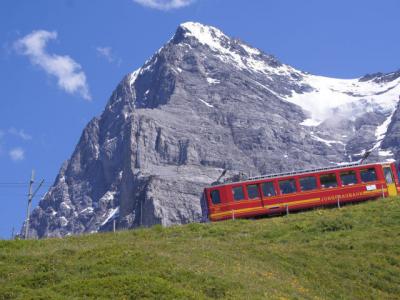スイス旅の記憶（その１）ユングフラウ／アイガーグレッチャー～クライネシャイディックでハイキング