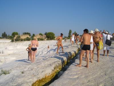 トルコ8日間の旅■４日目　ヒエラポリス遺跡～パムッカレ～エフェソス遺跡観光■