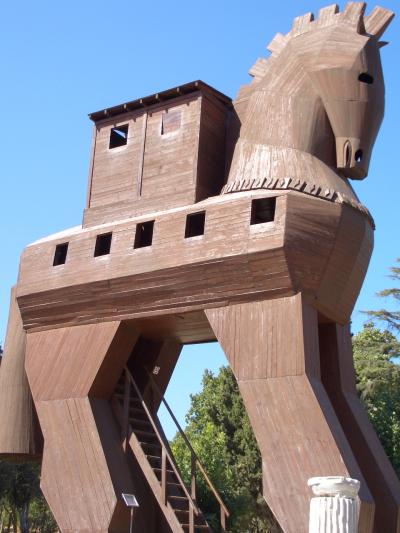 トルコ8日間の旅■５日目　トロイ遺跡～ダーダネルス海峡クルーズ～ベリーダンスショー■