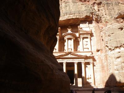 ペトラとワディ・ラムと死海を回る