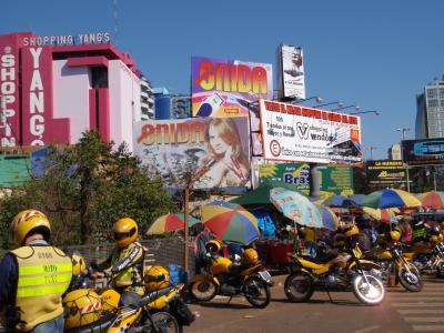 大自然を満喫！ブラジルの旅③友情の橋を歩いて国境越え！せっかくだからパラグアイも行っちゃおう♪