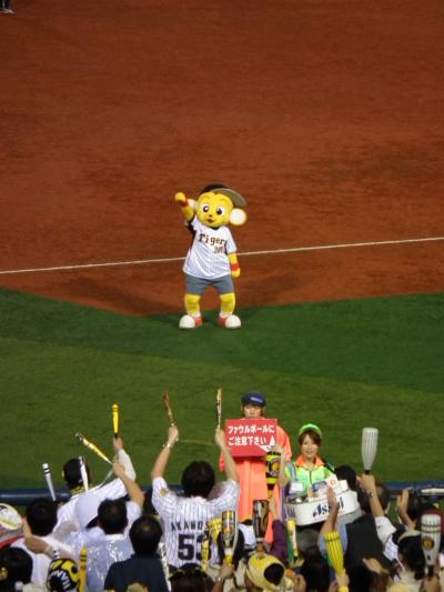 六甲おろしを三番まで歌いたい！　Ｂｏｎ’虎会（bon-kura&#39;s猛虎会）公認　阪神タイガース観戦記2011
