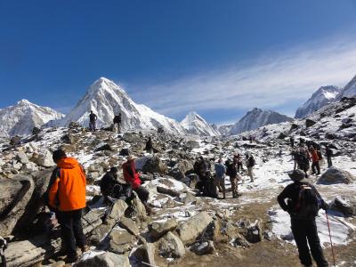 エベレスト・トレッキングのすすめ⑥ カラパタール vs エベレスト・ベースキャンプ