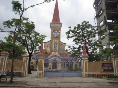 フエの「ザビエル教会」考。