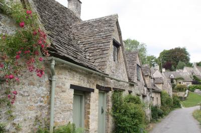 ２０１１年夏　涼を求めてイギリスヘ　NO9 ウィリアム・モリスがイギリスで最も美しい村と称えたバイブリー　